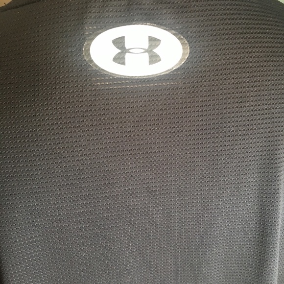 🎉HP🎉Under Armour Dri-Fit Mens shirt - Picture 5 of 6